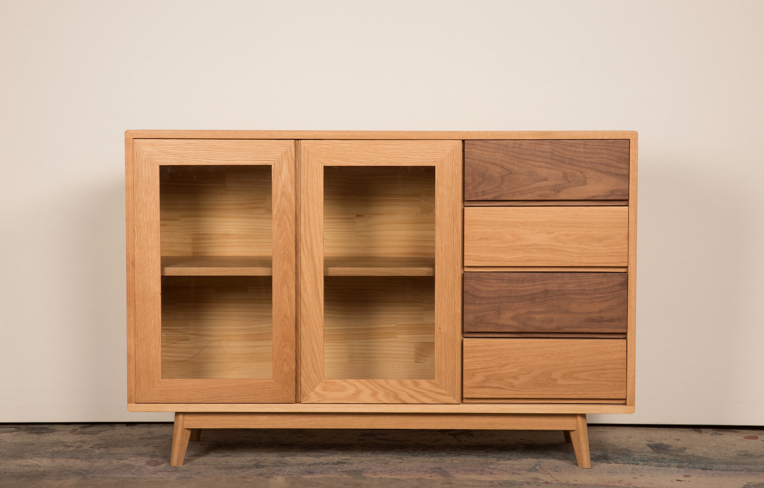 禾描 李白餐边柜 原创可定制黑胡桃白橡实木榫卯矮柜玻璃柜抽屉