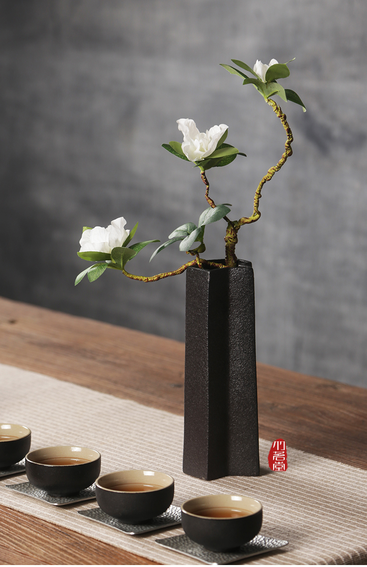 禅意粗陶复古花瓶 茶桌小花器干花摆件 创意插花日式水培陶瓷迷你