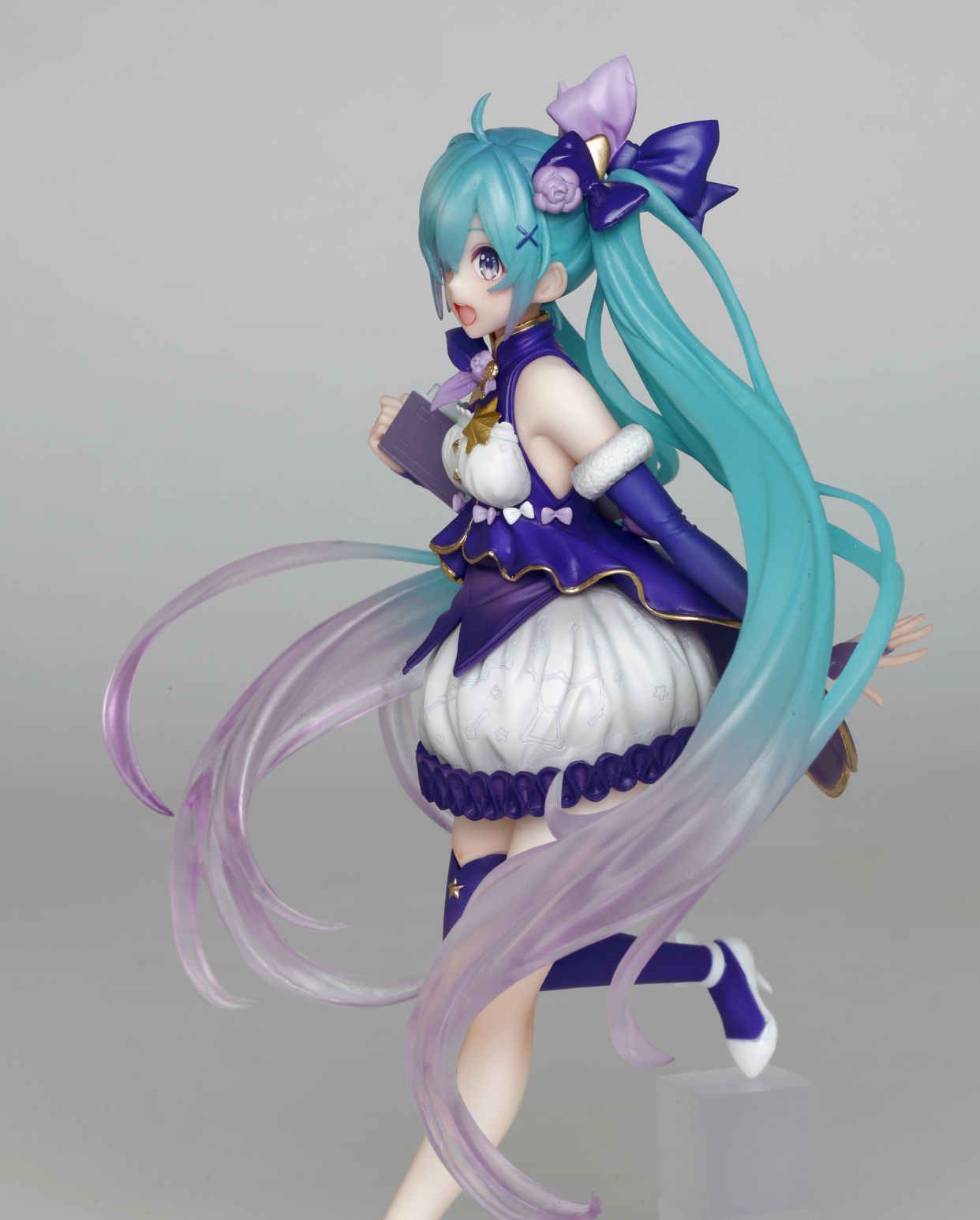 bilibili 现代taito vocaloid初音未来手办摆件