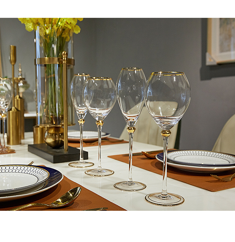 欧式红酒杯套装家用一对餐厅家居酒柜餐桌装饰宴会轻奢金边香槟杯